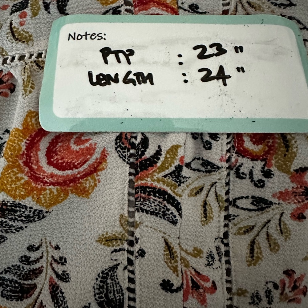 SOLD✅ Fever XL Floral Blouse - Red, Orange, Black - Picture 12 of 12